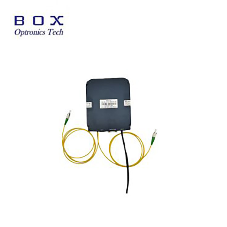 Box Optronics est une source laser multicanal de DFB sur les longueurs d'onde C-DWDM
