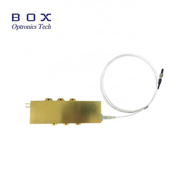 Le principe d'opération 830 nm 1 W d'un laser à diode fibreux