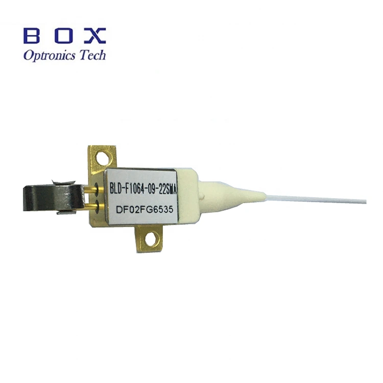808 nm 10 w 200 μm Laser à diode fibre optique pour les soins médicaux
