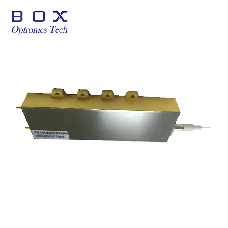 915 nm 1000 W Diode laser à fibre semi-conducteur